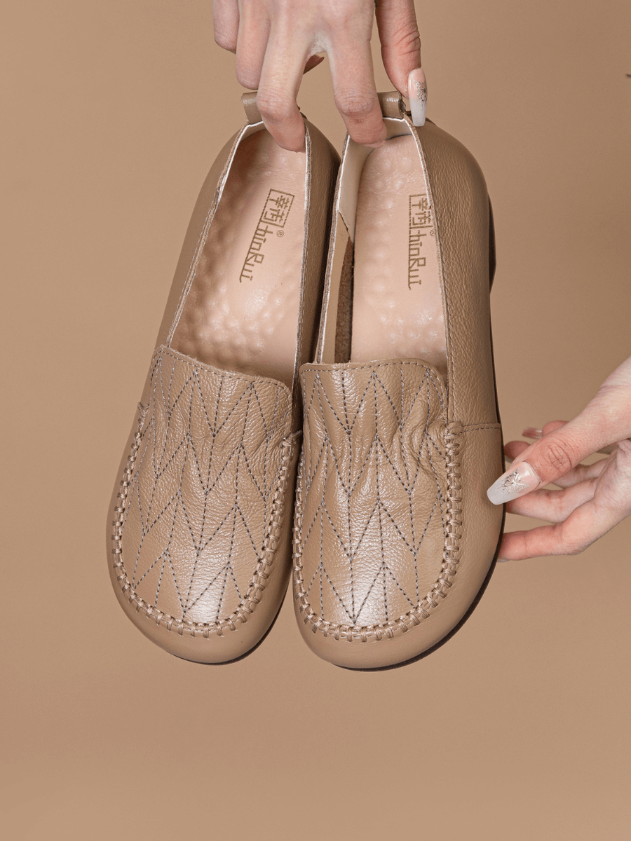Sophisticated Garment with a Clean Classic Look