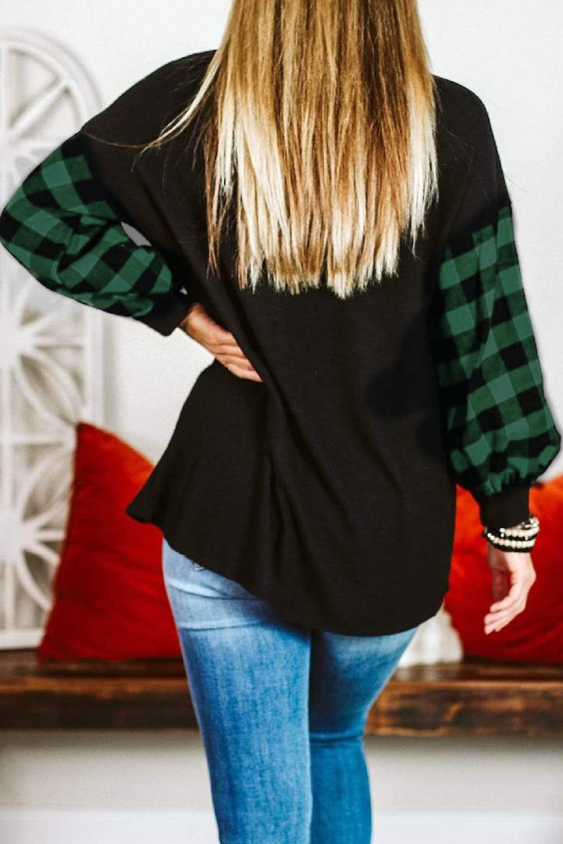 Classic Vintage Top with a Flattering Fit