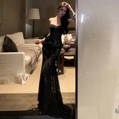 A Vintage Style Dress with Delicate Timeless Details