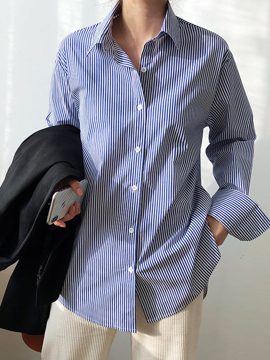 Well Tailored Blouse with a Graceful Silhouette