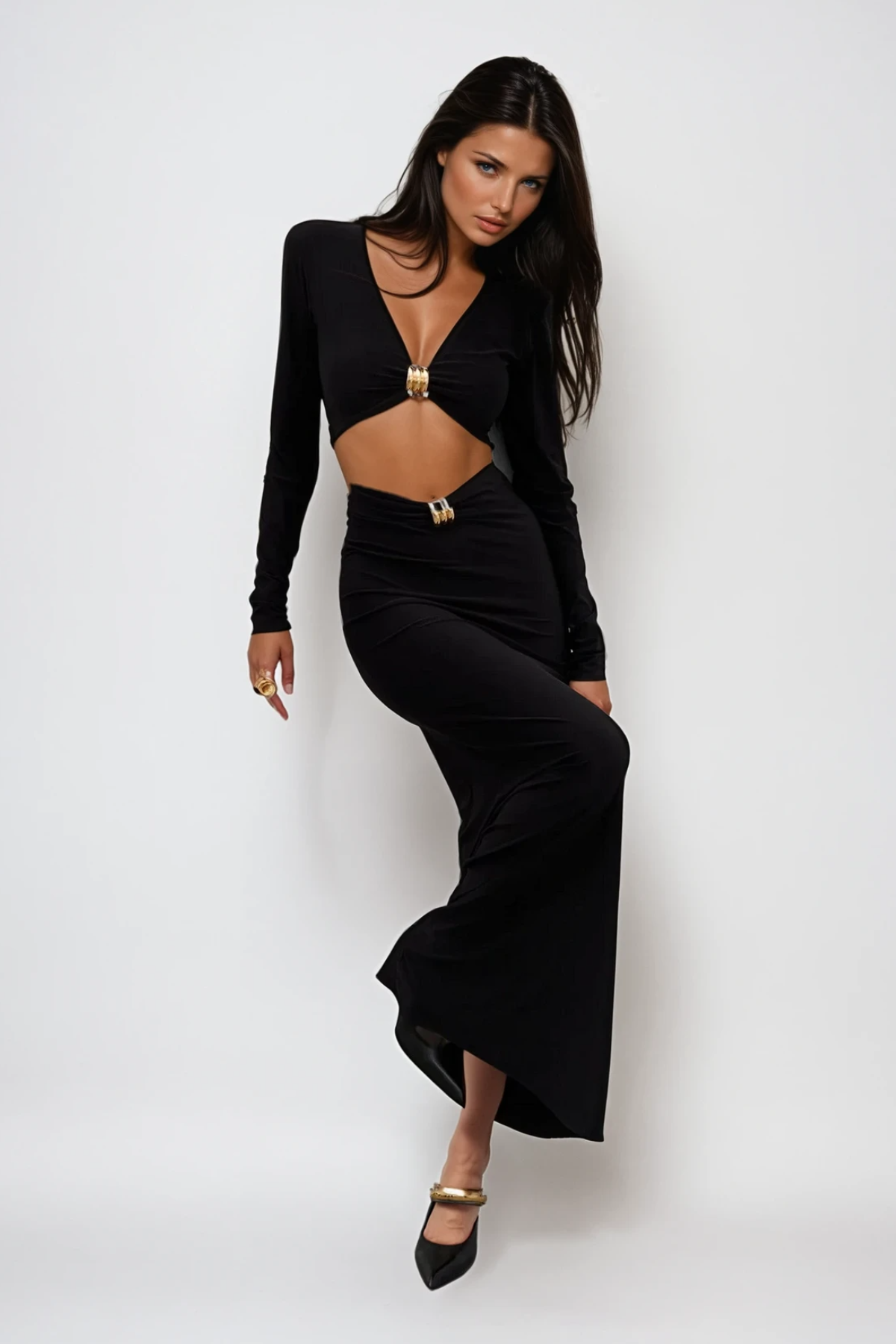 Gracefully Styled Dress for Any Occasion