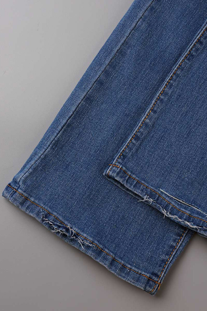 Beautifully Finished Garment in a Timeless Design