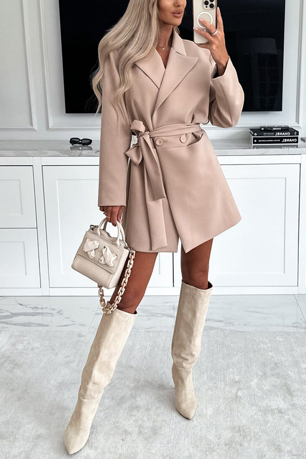 Elegantly Styled Jacket for Everyday Wear