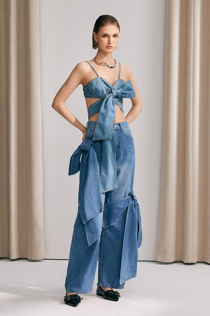 Beautifully Finished Top in a Timeless Design