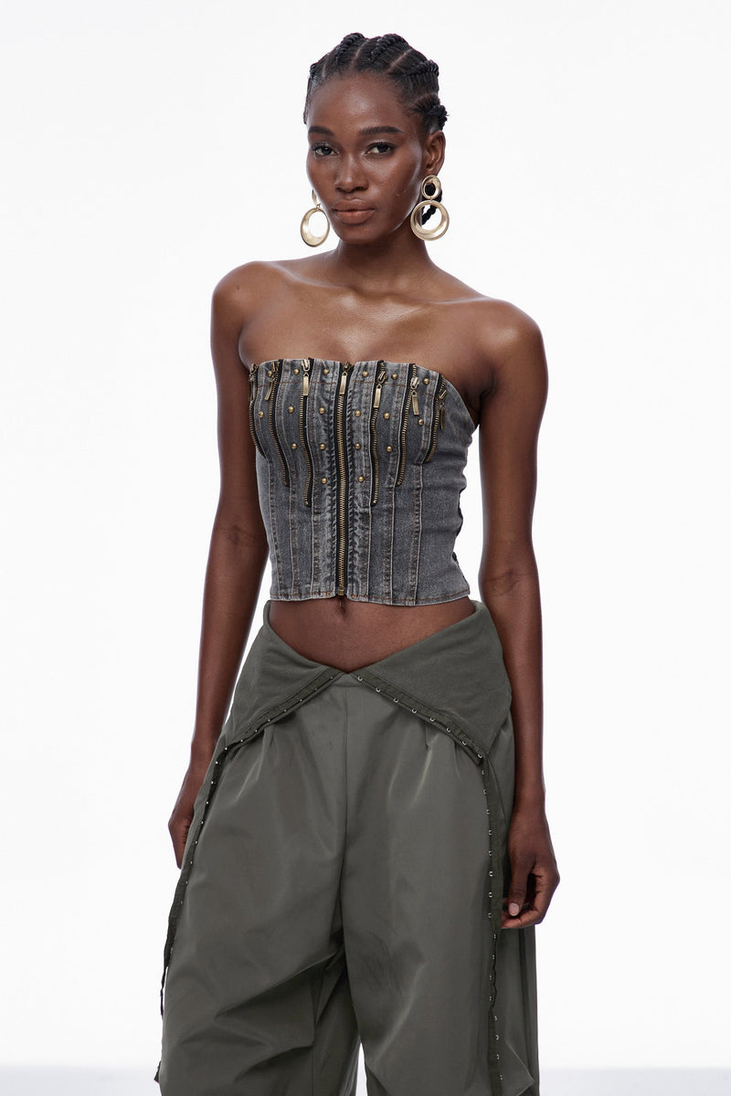 A Vintage Style Top with Delicate Timeless Details