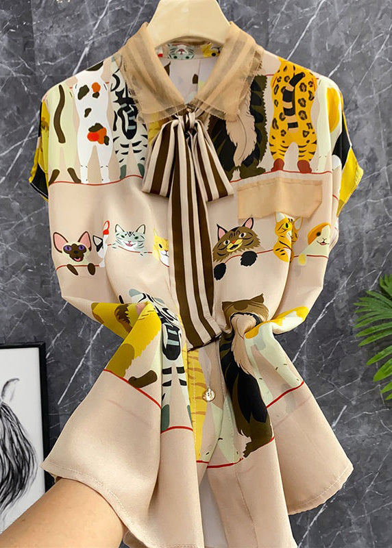 Effortlessly Elegant Blouse with a Timeless Design