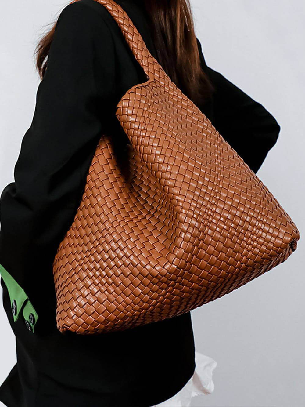 Beautifully Crafted Bag in a Classic Style