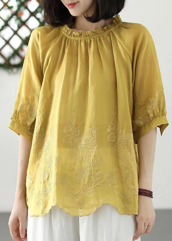 Effortlessly Elegant Shirt with a Timeless Design