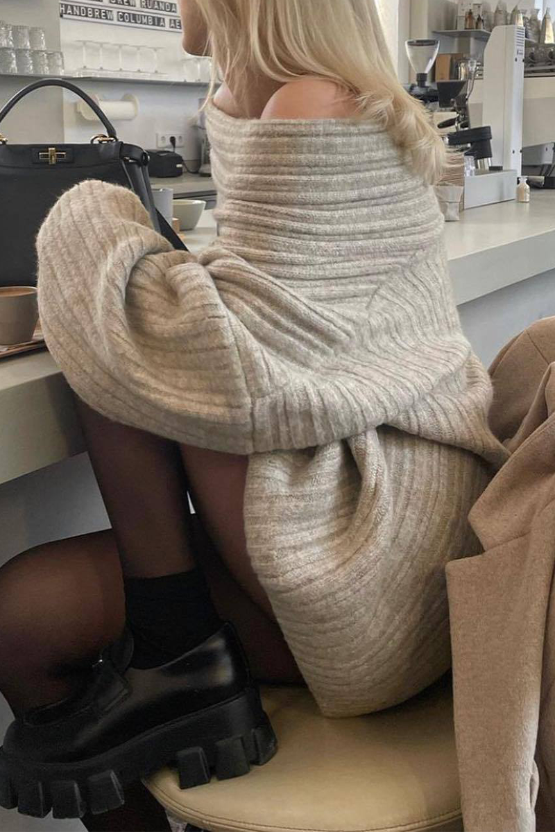 Beautifully Finished Sweater in a Timeless Design