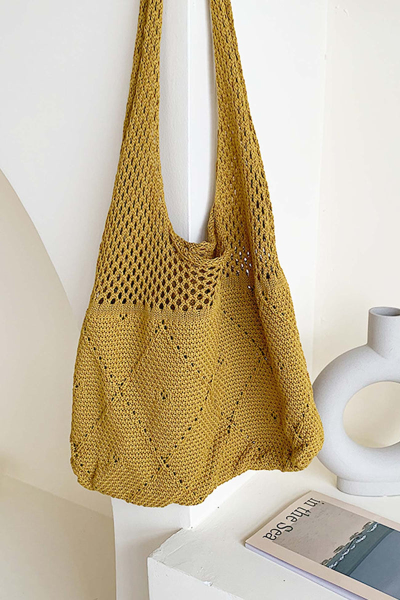 Sophisticated Bag with a Clean Classic Look