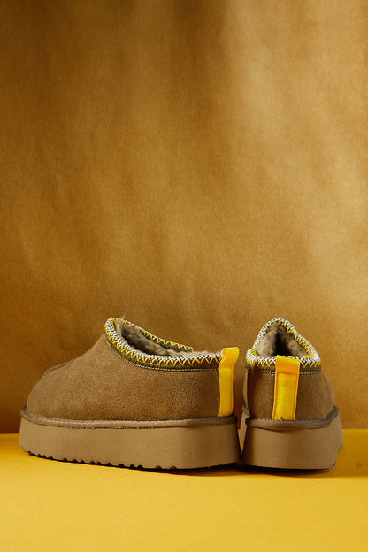 Classic Vintage Garment with a Flattering Fit