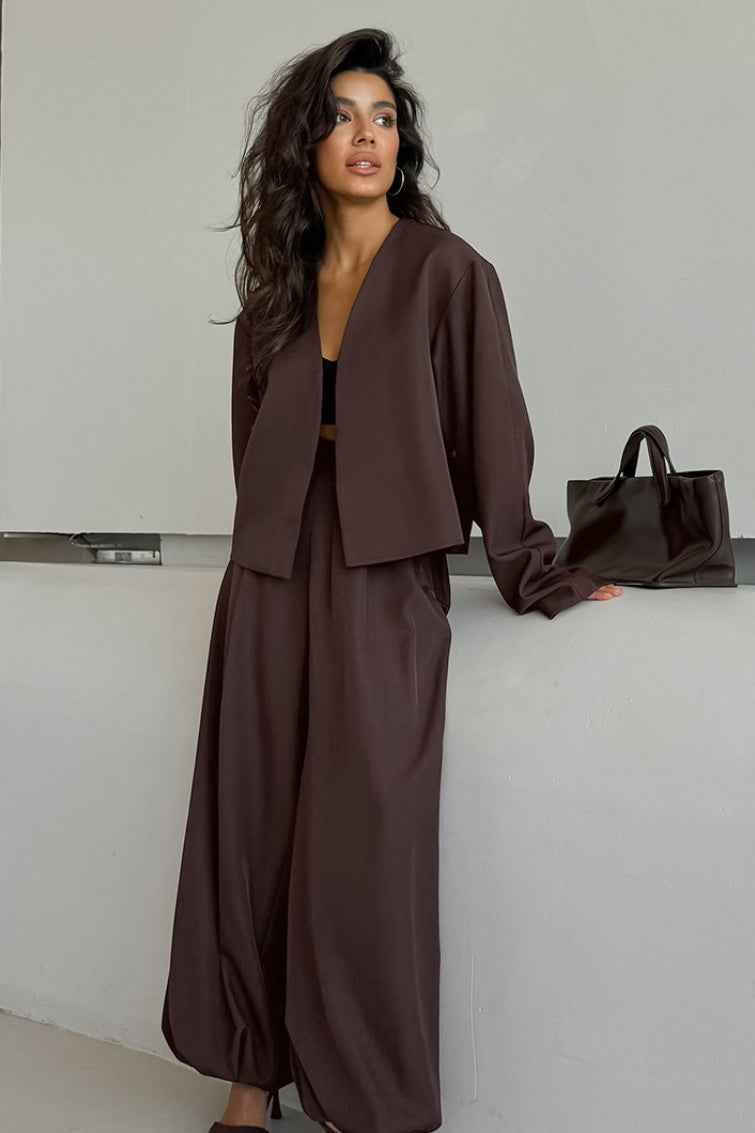 Elegantly Styled Cardigan for Everyday Wear