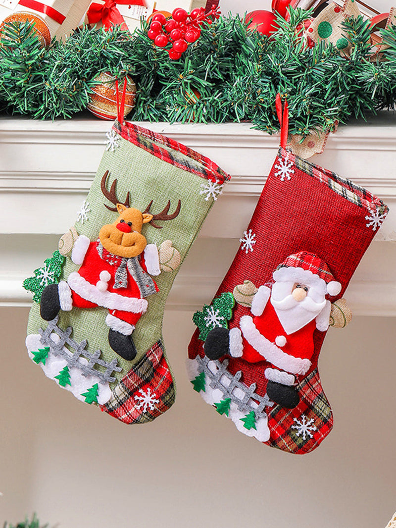 A Vintage Style Bag with Delicate Timeless Details