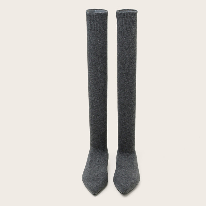 Well Tailored Boots with a Graceful Silhouette
