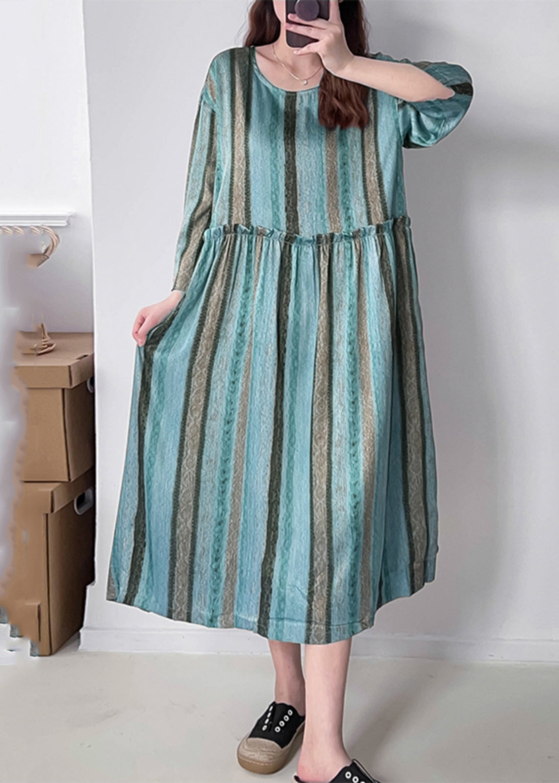 Polished Dress with an Effortless Classic Look