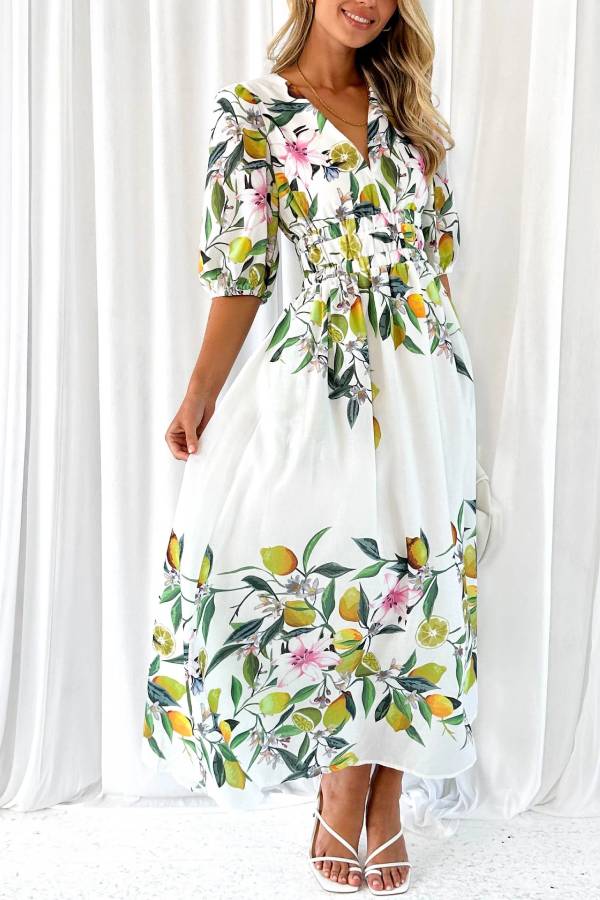 Sophisticated Dress with a Clean Classic Look