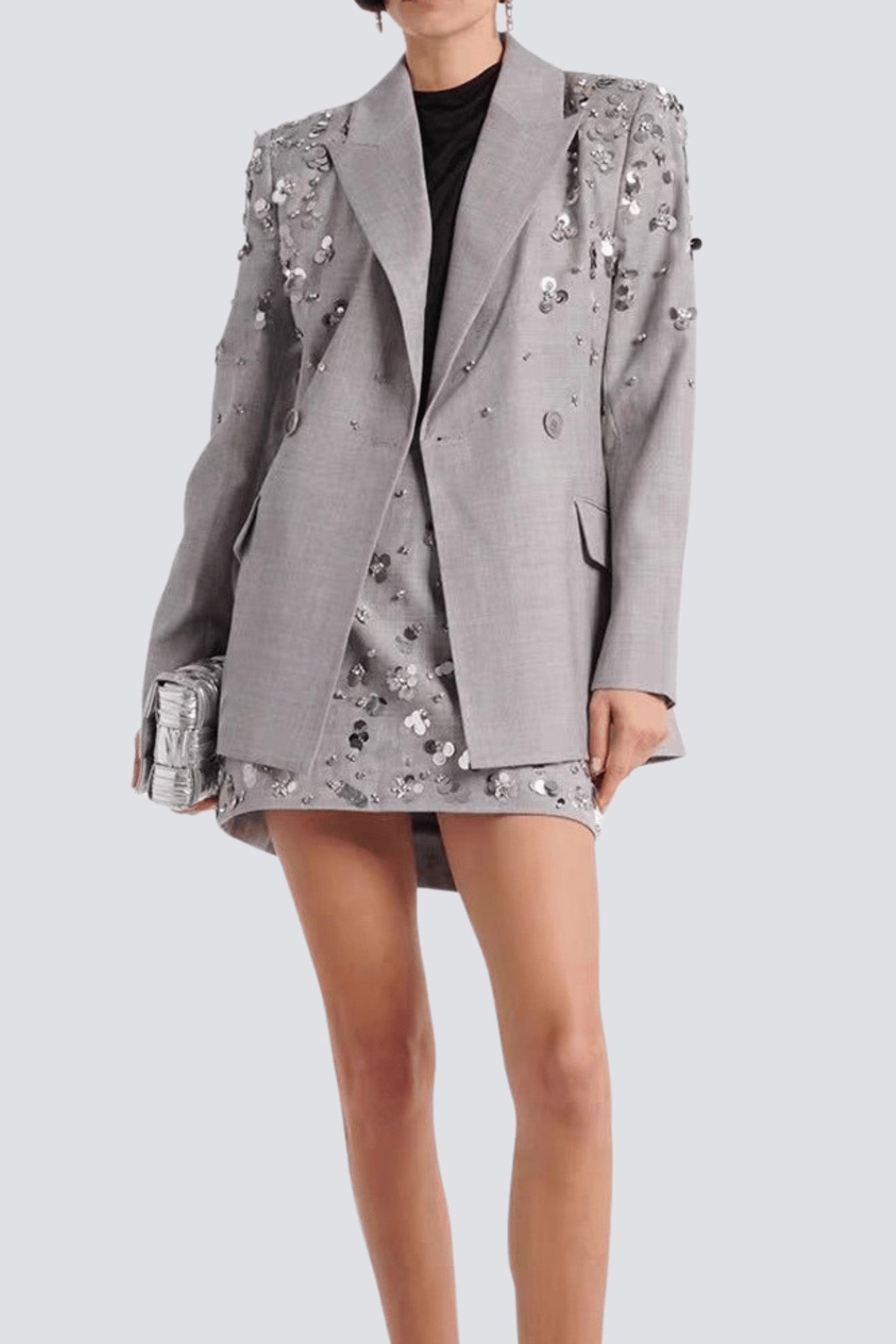 Well Tailored Garment with a Graceful Silhouette