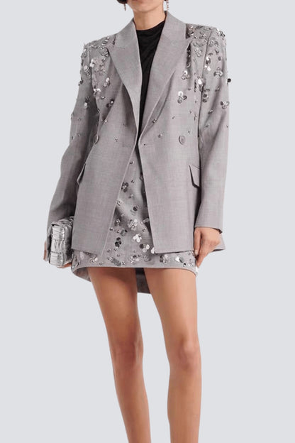 Well Tailored Garment with a Graceful Silhouette