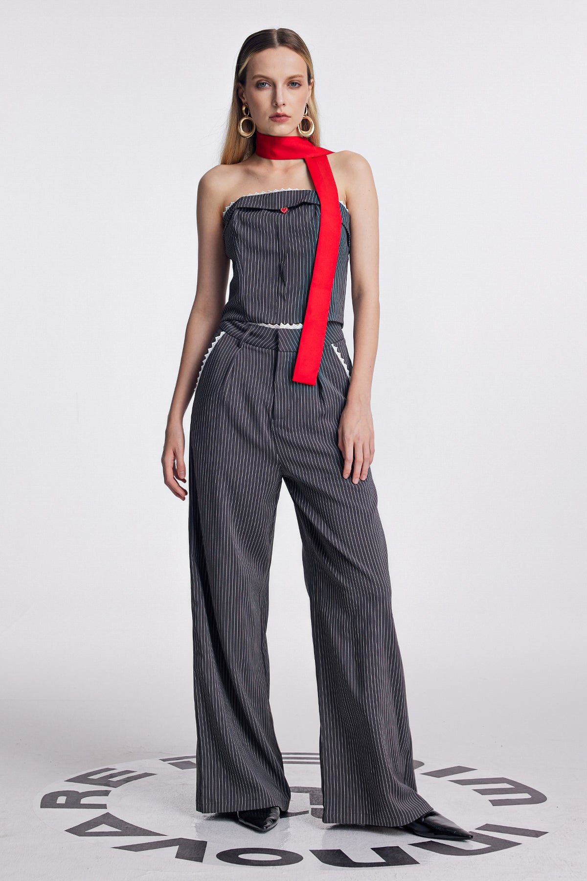Gracefully Styled Pants for Any Occasion