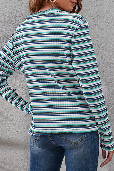 Sophisticated Top with a Clean Classic Look
