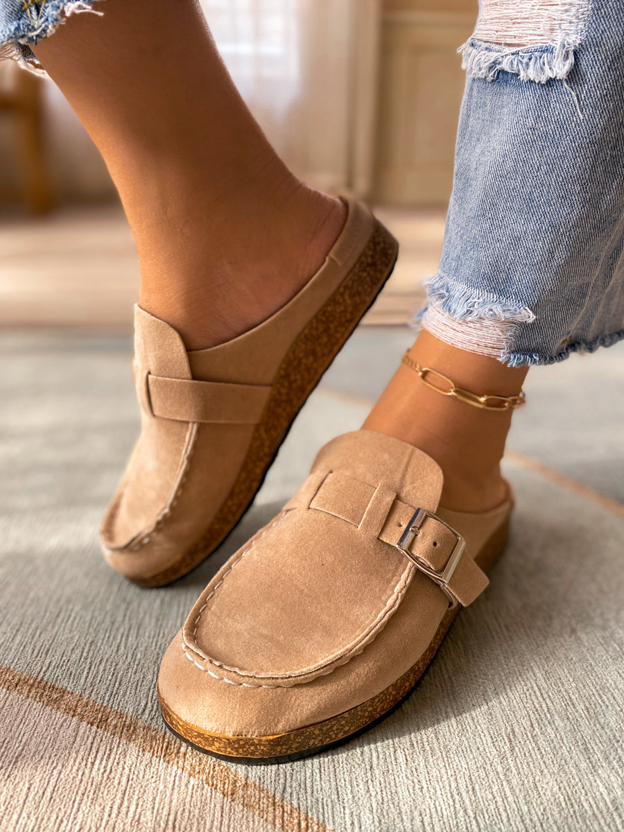 Polished Garment with an Effortless Classic Look