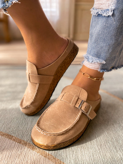 Polished Garment with an Effortless Classic Look