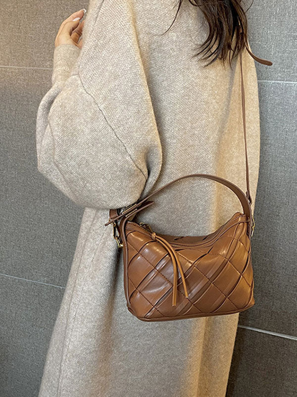 Classic Vintage Bag with a Flattering Fit
