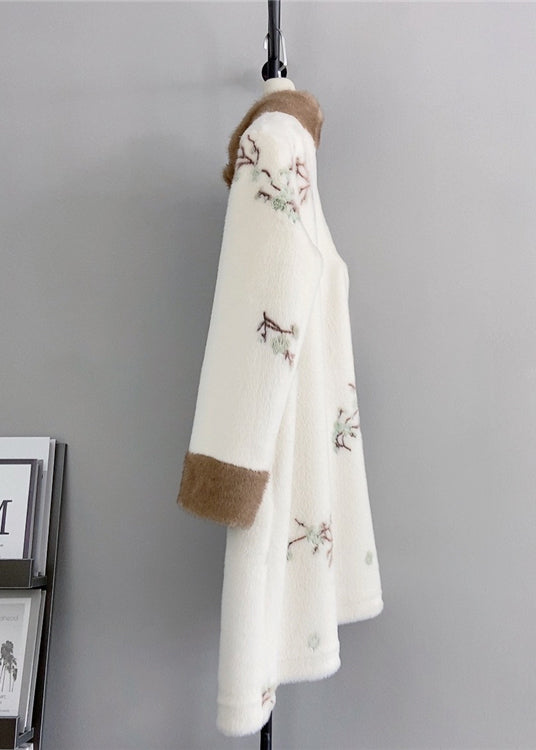 Classic Vintage & Enduringly Stylish Coat