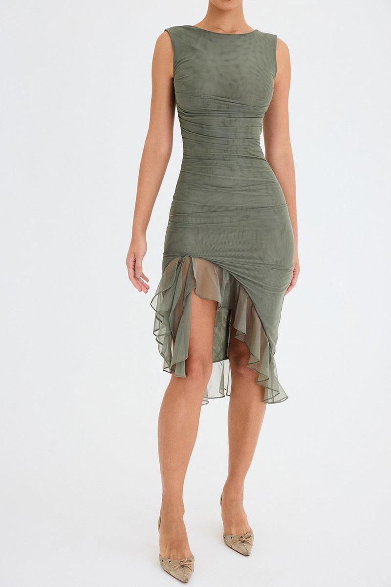 Gracefully Styled Dress for Any Occasion