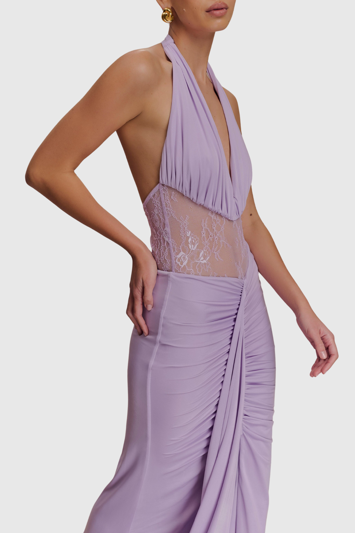 Beautifully Crafted Dress in a Classic Style