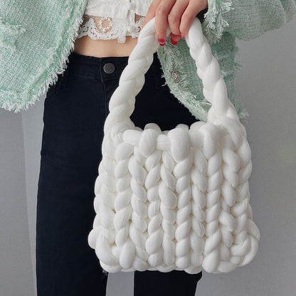 Polished Bag with an Effortless Classic Look