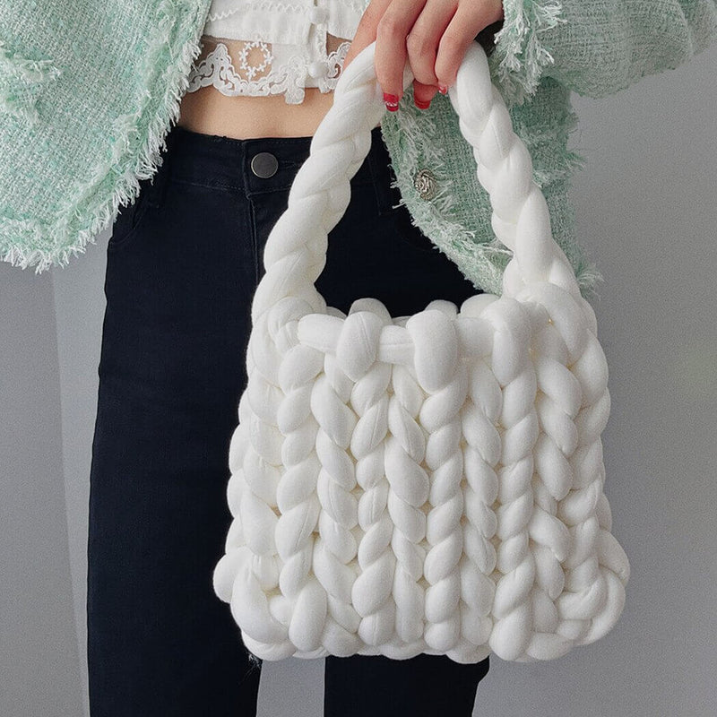 Polished Bag with an Effortless Classic Look