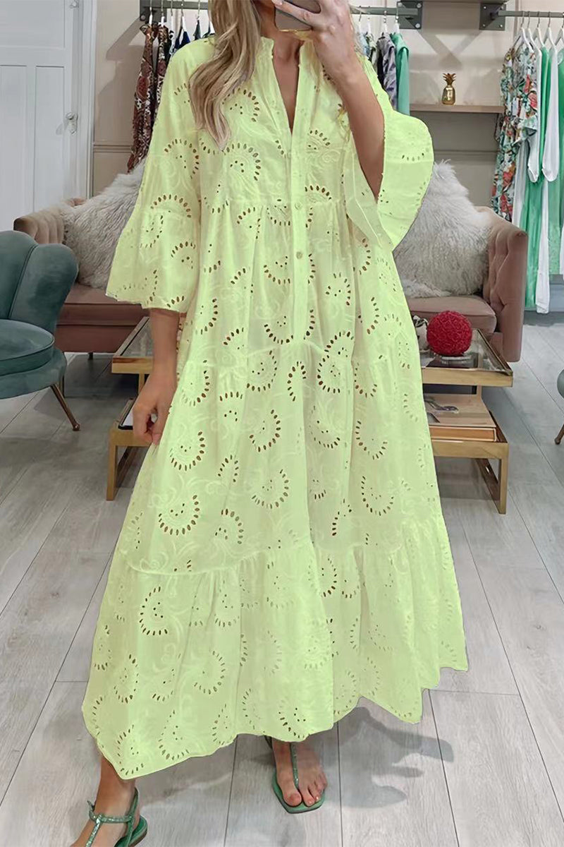 Effortlessly Elegant Dress with a Timeless Design