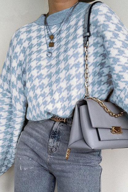 Beautifully Finished Sweater in a Timeless Design