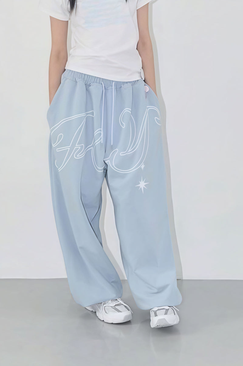 Classic Vintage Pants with a Flattering Fit