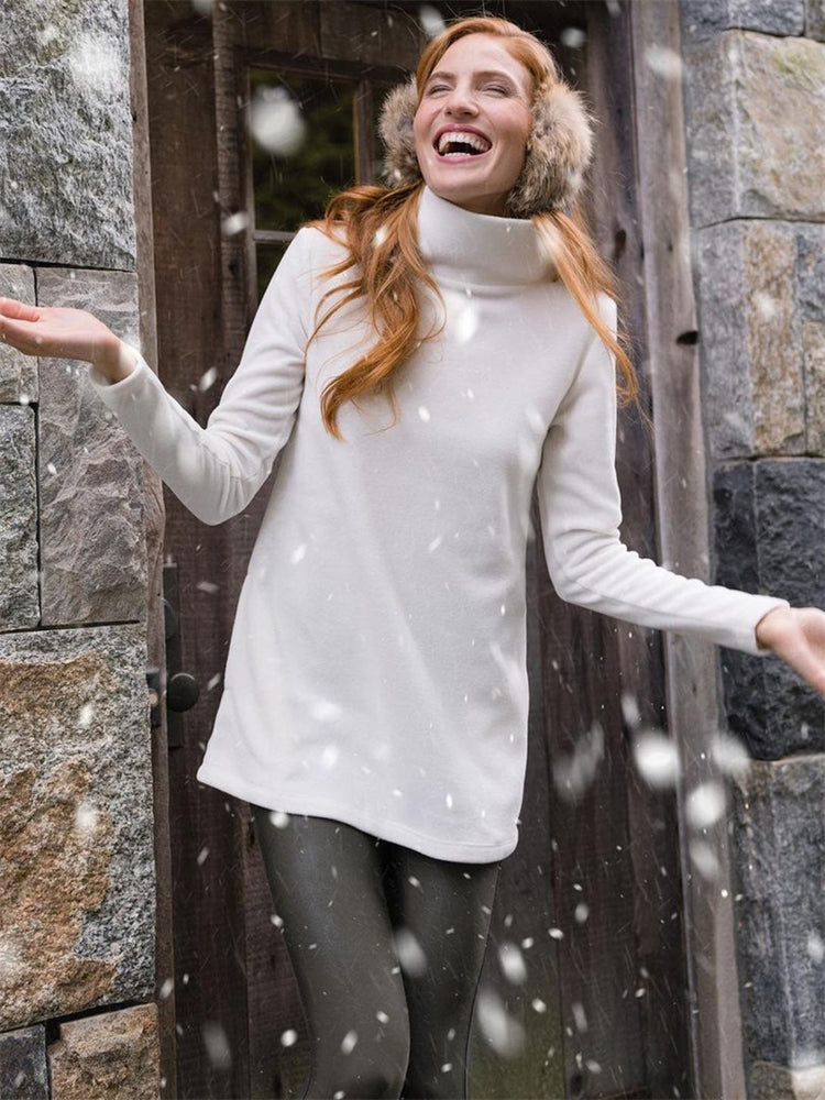 Classic Vintage Pullover with a Flattering Fit