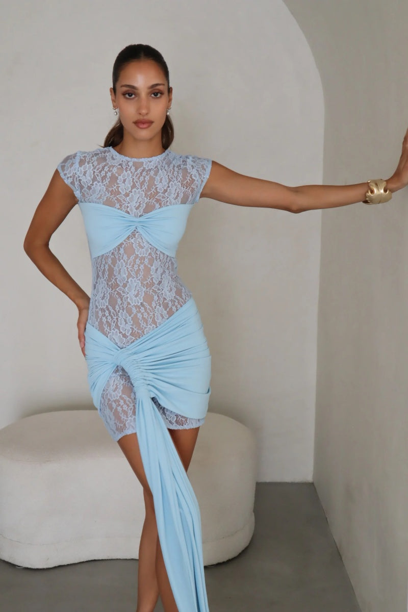 Classic Vintage Garment with a Flattering Fit