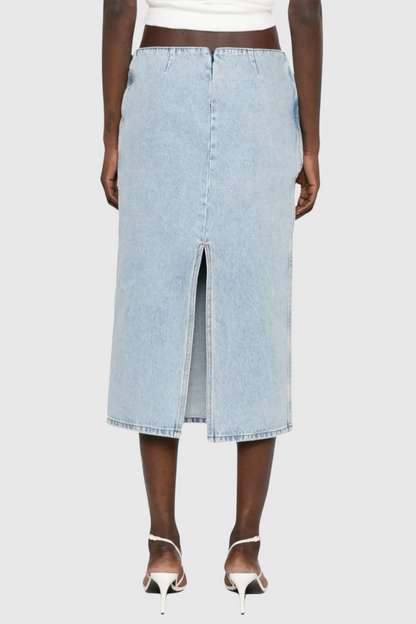 Classic Vintage Garment with a Flattering Fit