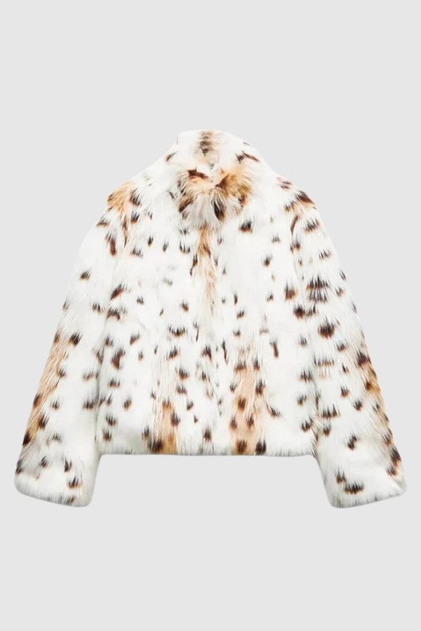 Gracefully Styled Jacket for Any Occasion