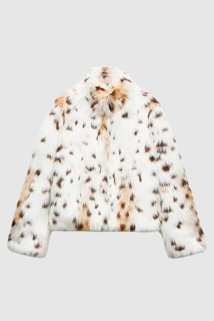 Gracefully Styled Jacket for Any Occasion