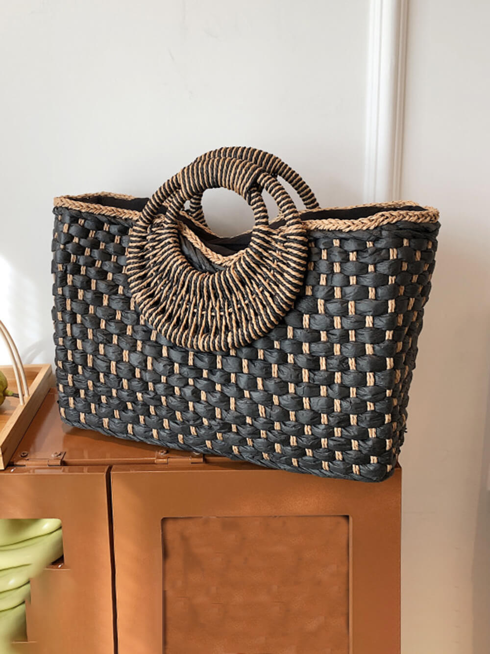 Classic Vintage Bag with a Flattering Fit