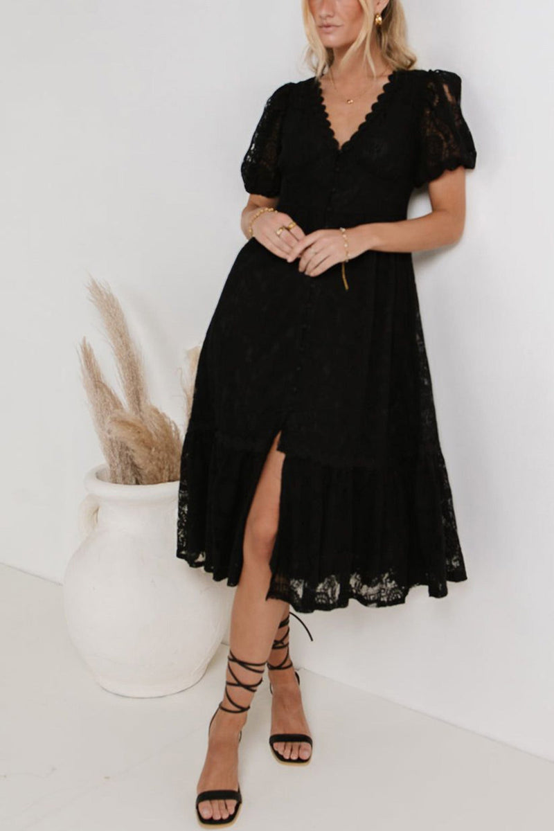 Well Tailored Dress with a Graceful Silhouette
