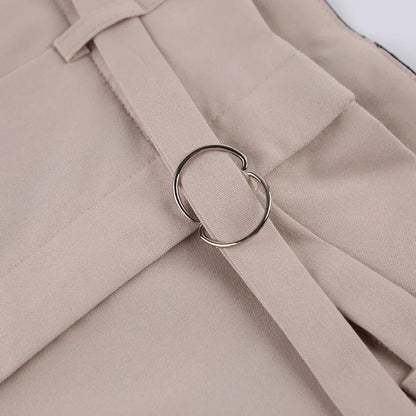 Beautifully Finished Pants in a Timeless Design