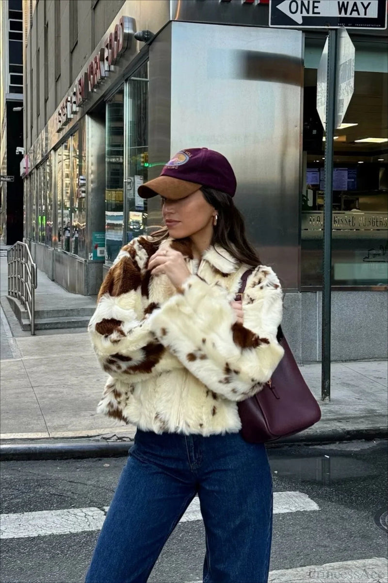 Beautifully Crafted Coat in a Classic Style
