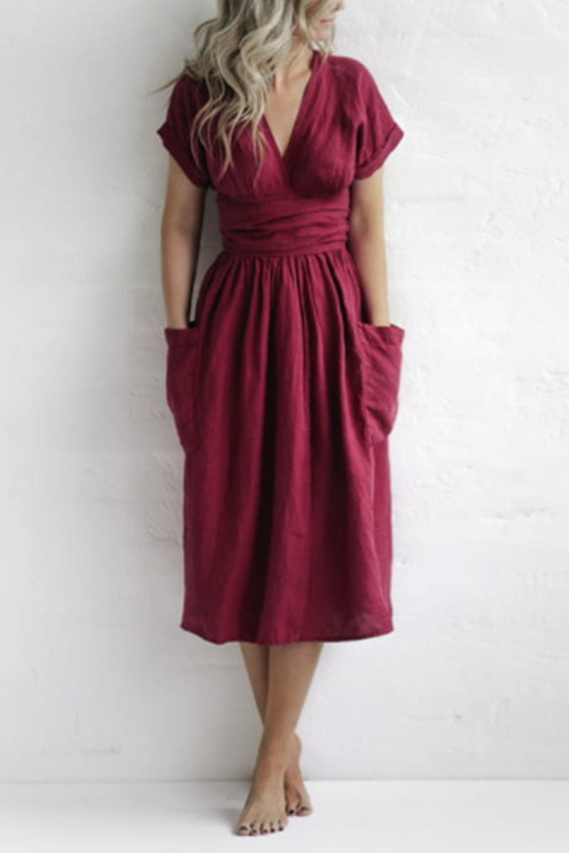 Classic Vintage Dress with a Flattering Fit