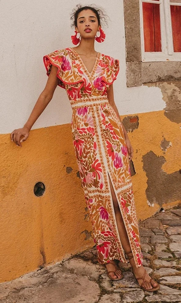 Sophisticated Dress with a Clean Classic Look