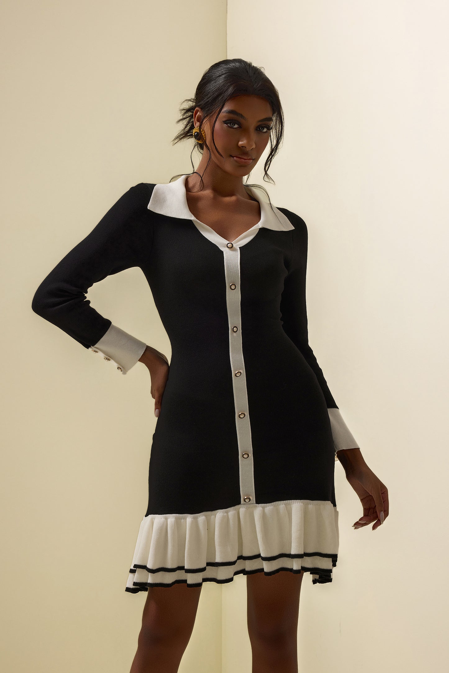 Gracefully Styled Dress for Any Occasion