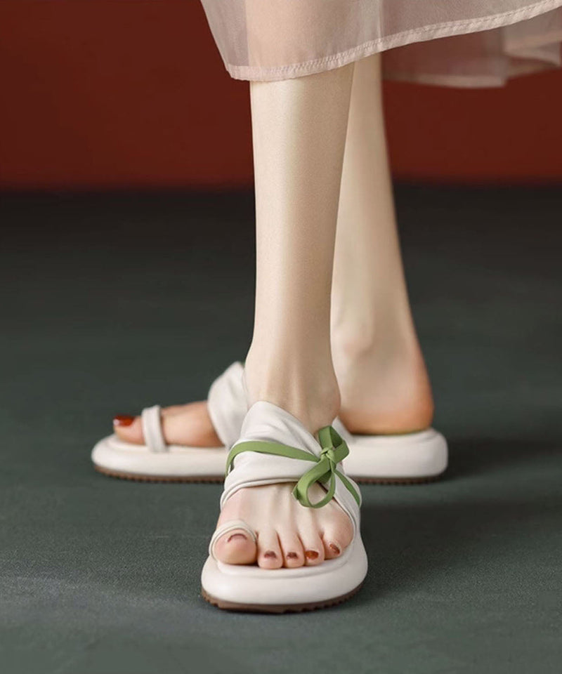 Classic Vintage Sandals with a Flattering Fit