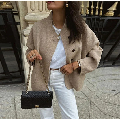 Elegantly Styled Coat for Everyday Wear