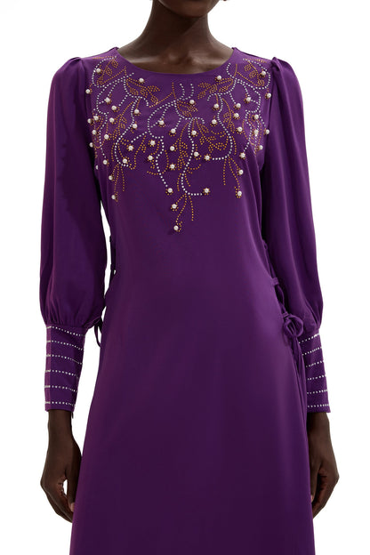 Elegantly Styled Dress for Everyday Wear